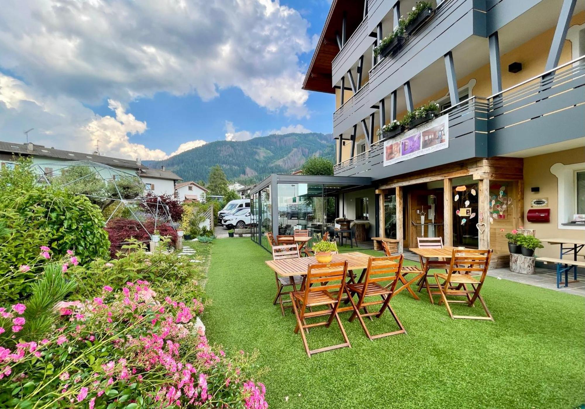 Albergo Negritella Ziano di Fiemme Exterior foto